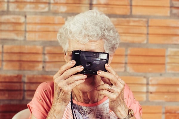 5 Downsizing Tips Before You Move Into Senior Living