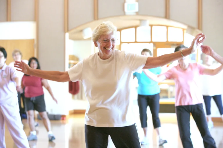 Staying Fit: The 5 Best Aerobics for Seniors